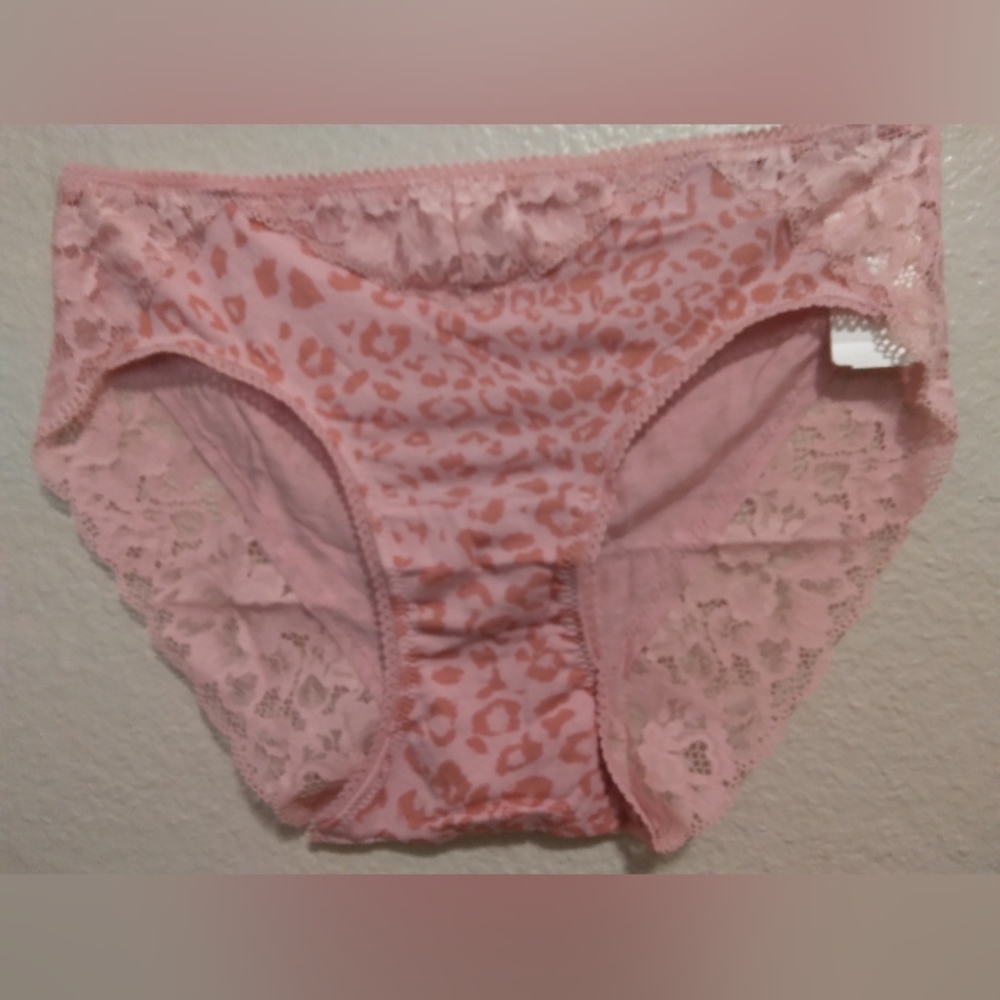 Soma Embraceable Signature panties